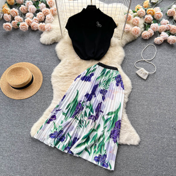 Women's Summer High-end Design Sense Niche Sleeveless Shirt Top Pleated Dress Two-piece Set - Image 9