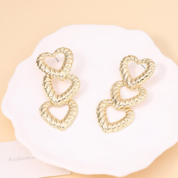 Three-layer Heart Shaped Love Earrings Simple Pendant Acrylic - Image 3