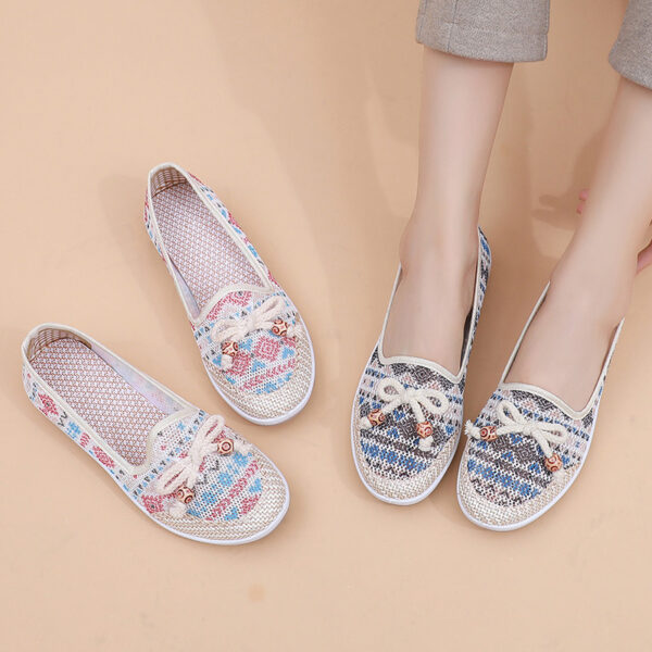 Women's Soft-soled Non-slip Breathable Hollow Cloth Shoes - Image 4