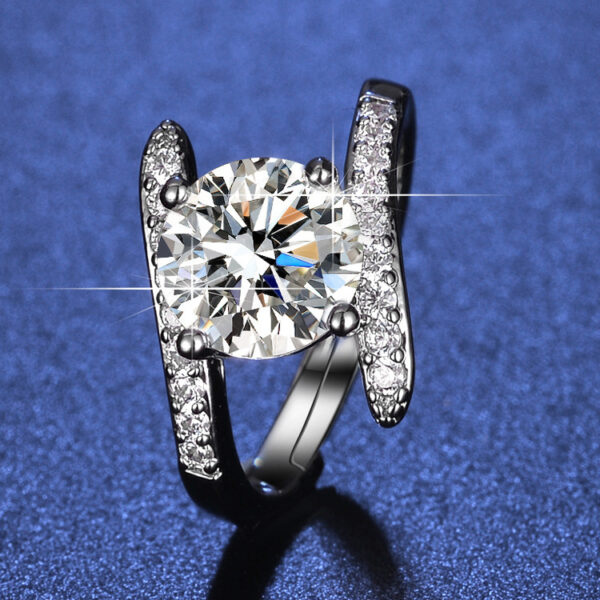 Inlaid Zircon Geometric Ring For Women - Image 2