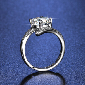 Inlaid Zircon Geometric Ring For Women